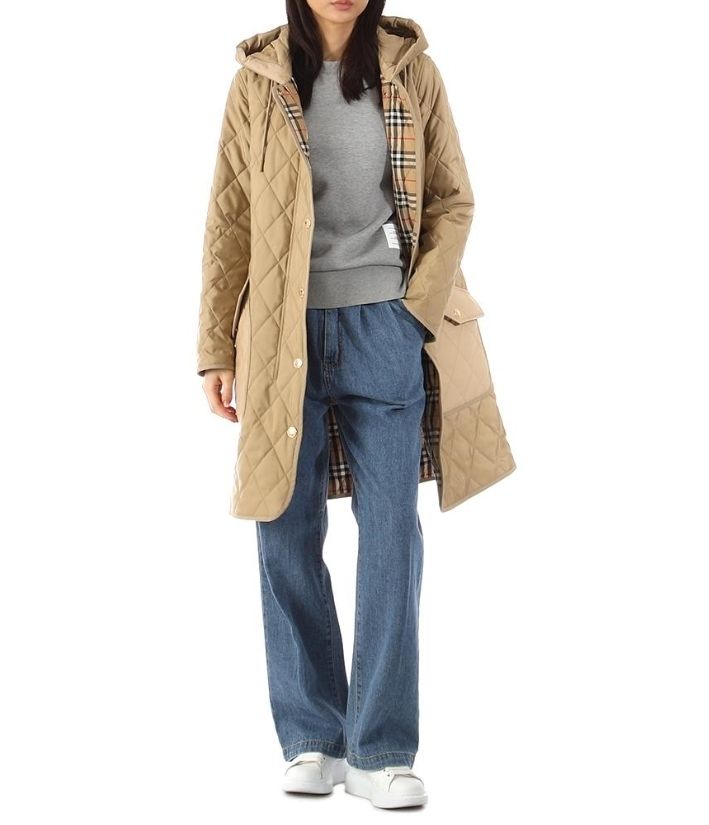 ☆韓国の人気☆【BURBERRY】☆ダイヤモンド キルト ジャケット☆ ☆送料関税込 BURBERRY ダイヤモンド キルト フード付きコート