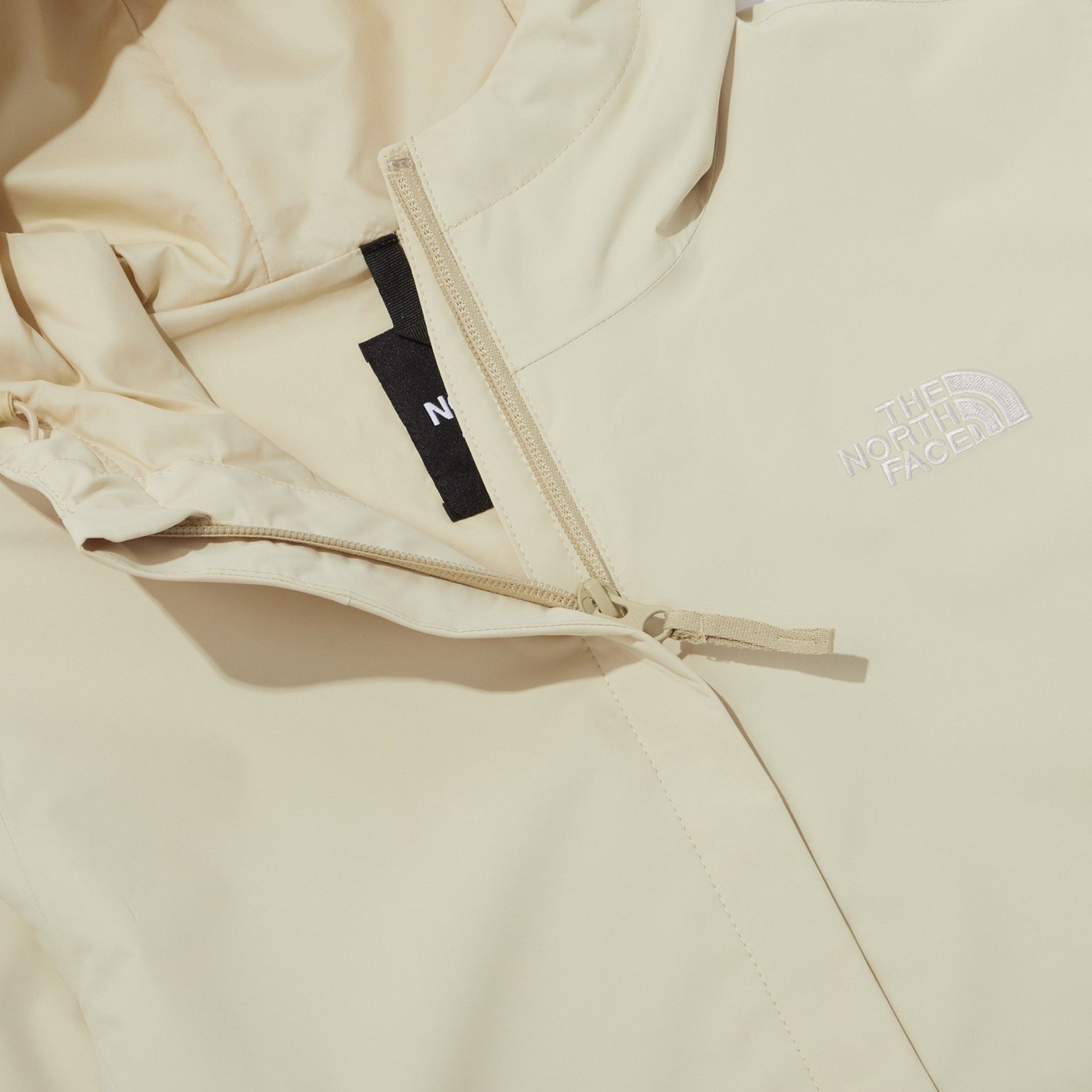 THE NORTH FACE] W'S PRO SHIELD JACKET ☆大人気☆ (THE NORTH