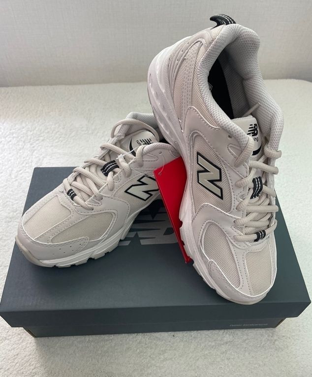 ★ニューバランス★ 大人気 New Balance MR530SH 男女共用 人気 ☆New Balance☆MR530SH☆男女共用 (New Balance