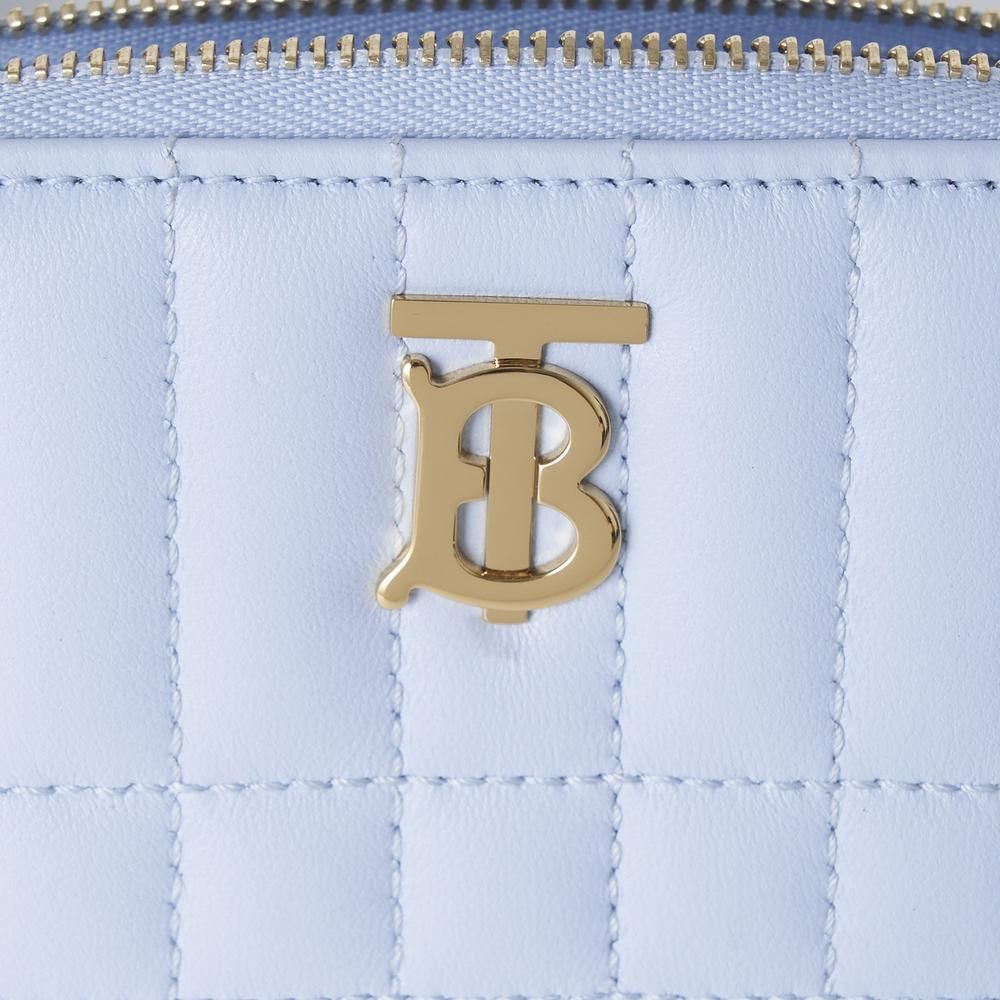 6万取引突破★UPS速達便【BURBERRY★バーバリー】折りたたみ財布 6万取引突破☆UPS速達便！【BURBERRY】二つ折り財布 (Burberry
