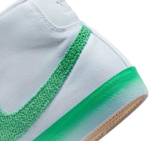NIKE Blazer Mid 77 Barely Green 22cm-28cm 関税送料込 NIKE Blazer Mid 77 Barely Green 22cm-28cm 関税送料込 (Nike