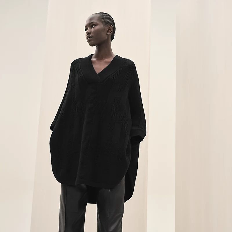【人気のHモチーフ！】★エルメス★セーター ポンチョ 人気のHモチーフ！】☆エルメス☆セーター ポンチョ (HERMES