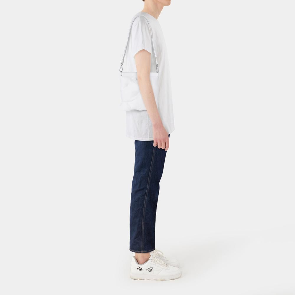 6万取引突破★UPS速達便利用┃MAISON MARGIELA_ショルダーバッグ 6万取引突破☆UPS速達便利用┃MAISON MARGIELA_ショルダーバッグ
