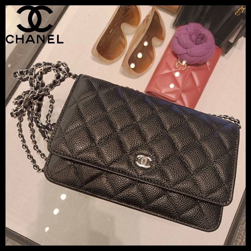 希少！新作☆CHANEL キャビアスキン チェーンウォレット (CHANEL