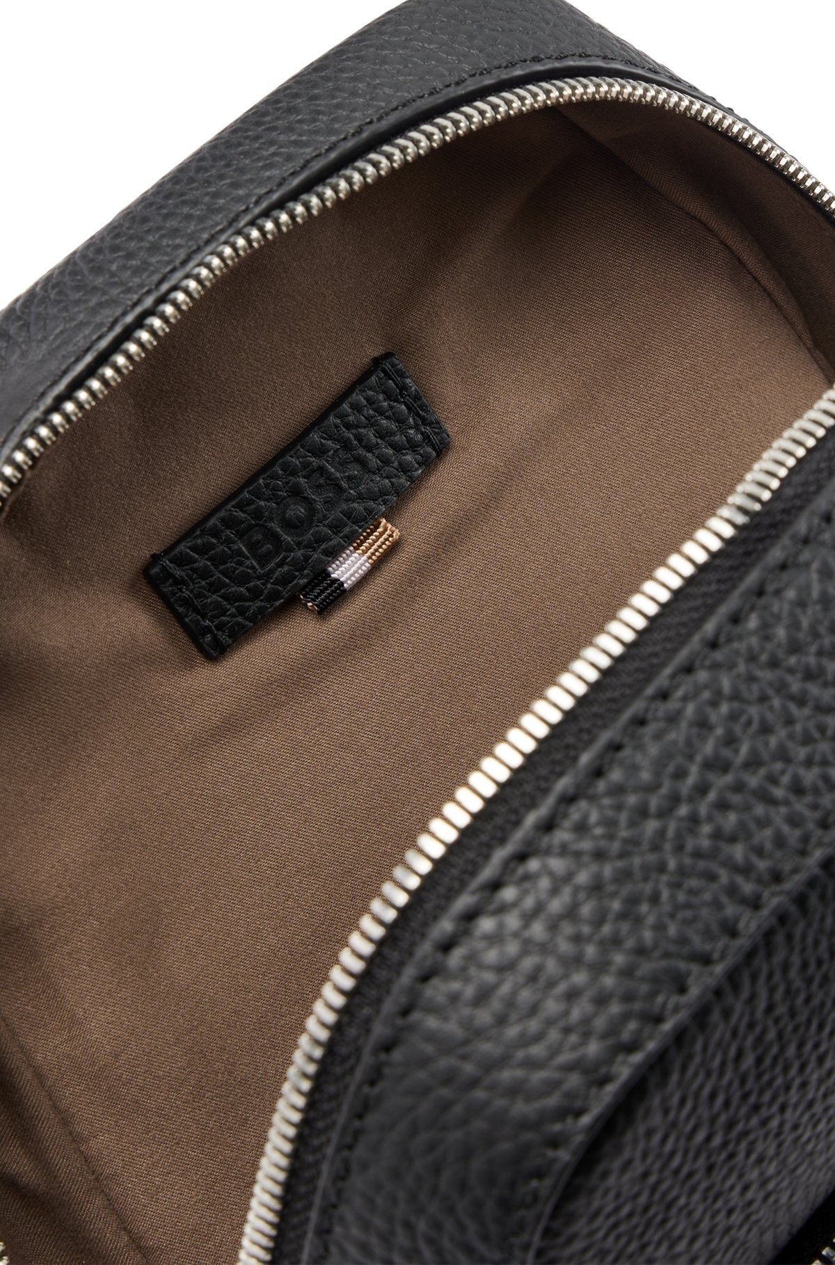 BOSS イタリアングレインレザー モノストラップ バックパック BOSS イタリアングレインレザー モノストラップ バックパック