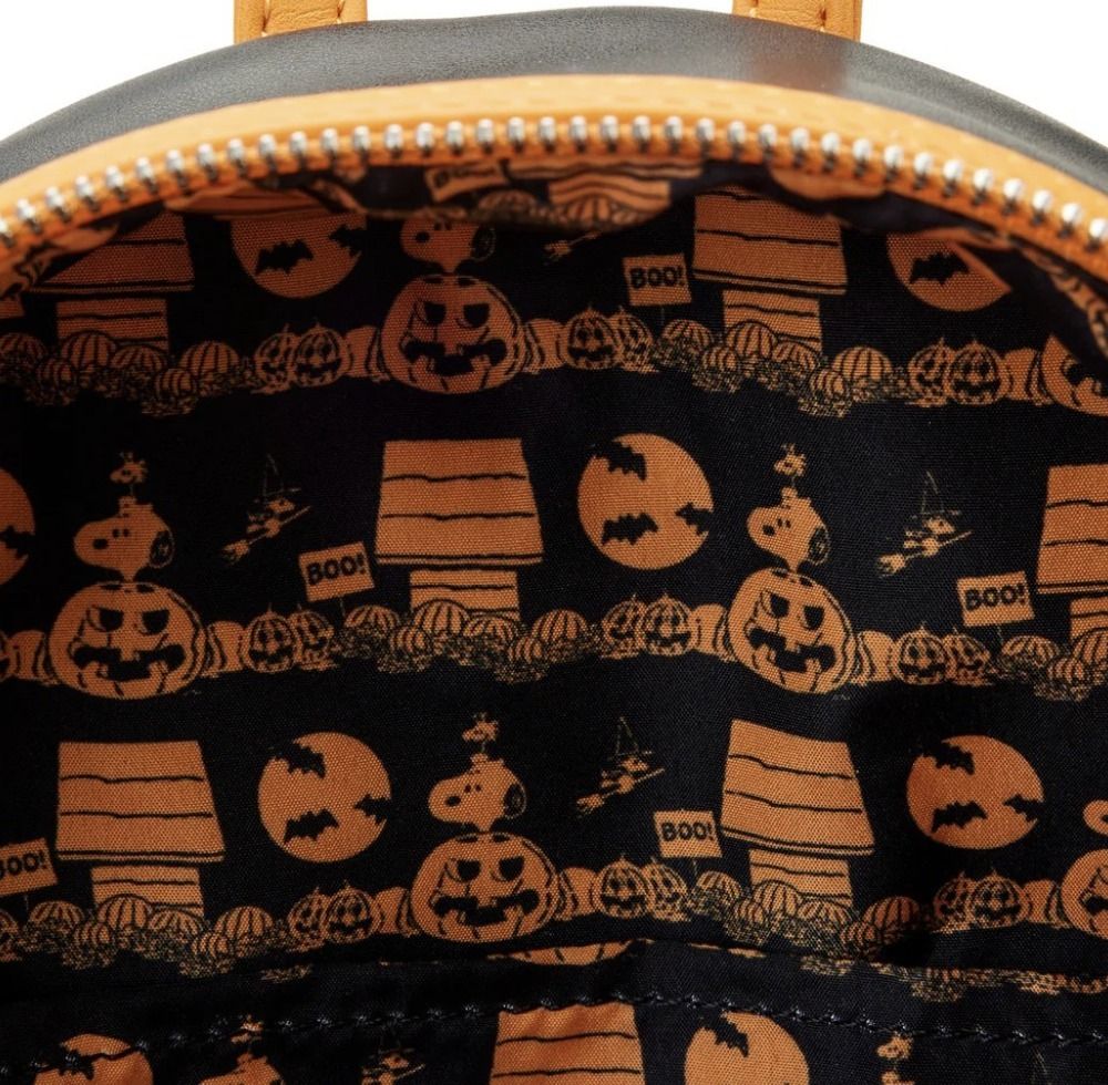 【Loungefly】Peanuts スヌーピー ハロウィン バックパック Loungefly】Peanuts スヌーピー ハロウィン バックパック