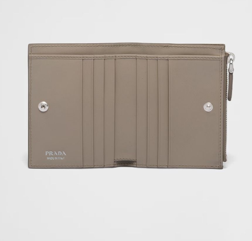 【直営店】PRADA ヴィッテロダイノレザー ウォレット 送料無料】 ヴィッテロダイノレザー 財布 ブラック チャック