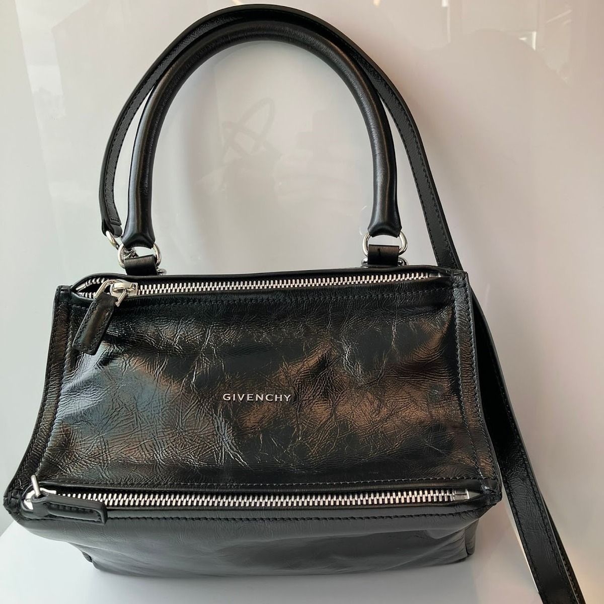 GIVENCHY　☆美品☆　パンドラ　スモール　ブラックショルダーバッグ