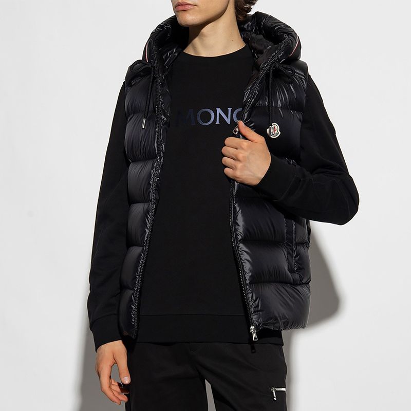 関税負担なし☆MONCLER モンクレール Luiroベスト メンズ MONCLER (モンクレール) トリコロールトリミング フルジップ