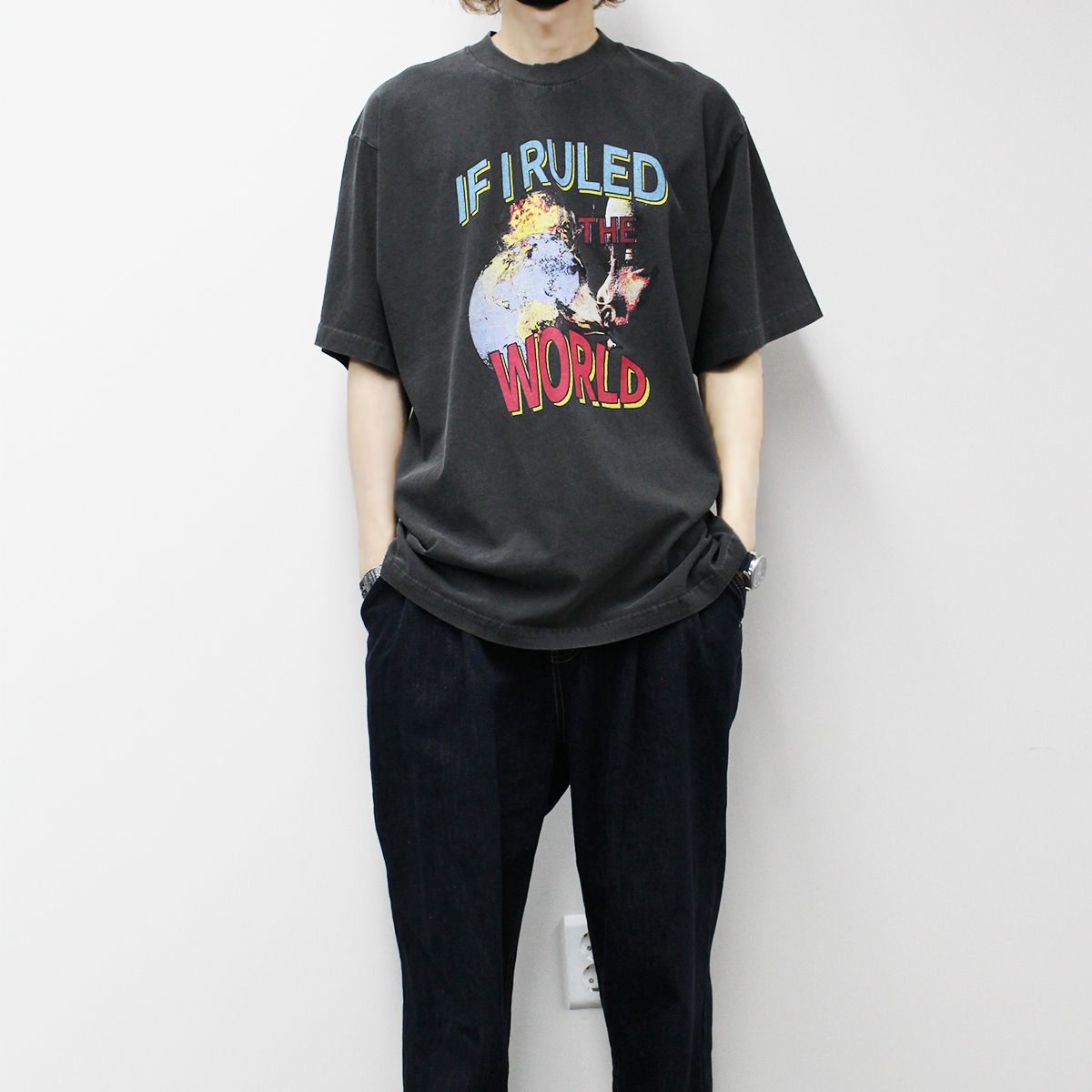 IONSEOUL The world printing over t-shirt BJ249 (IONSEOUL/T