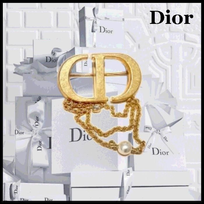 《胸もとにアクセント♡》Dior PETIT CD ブローチ