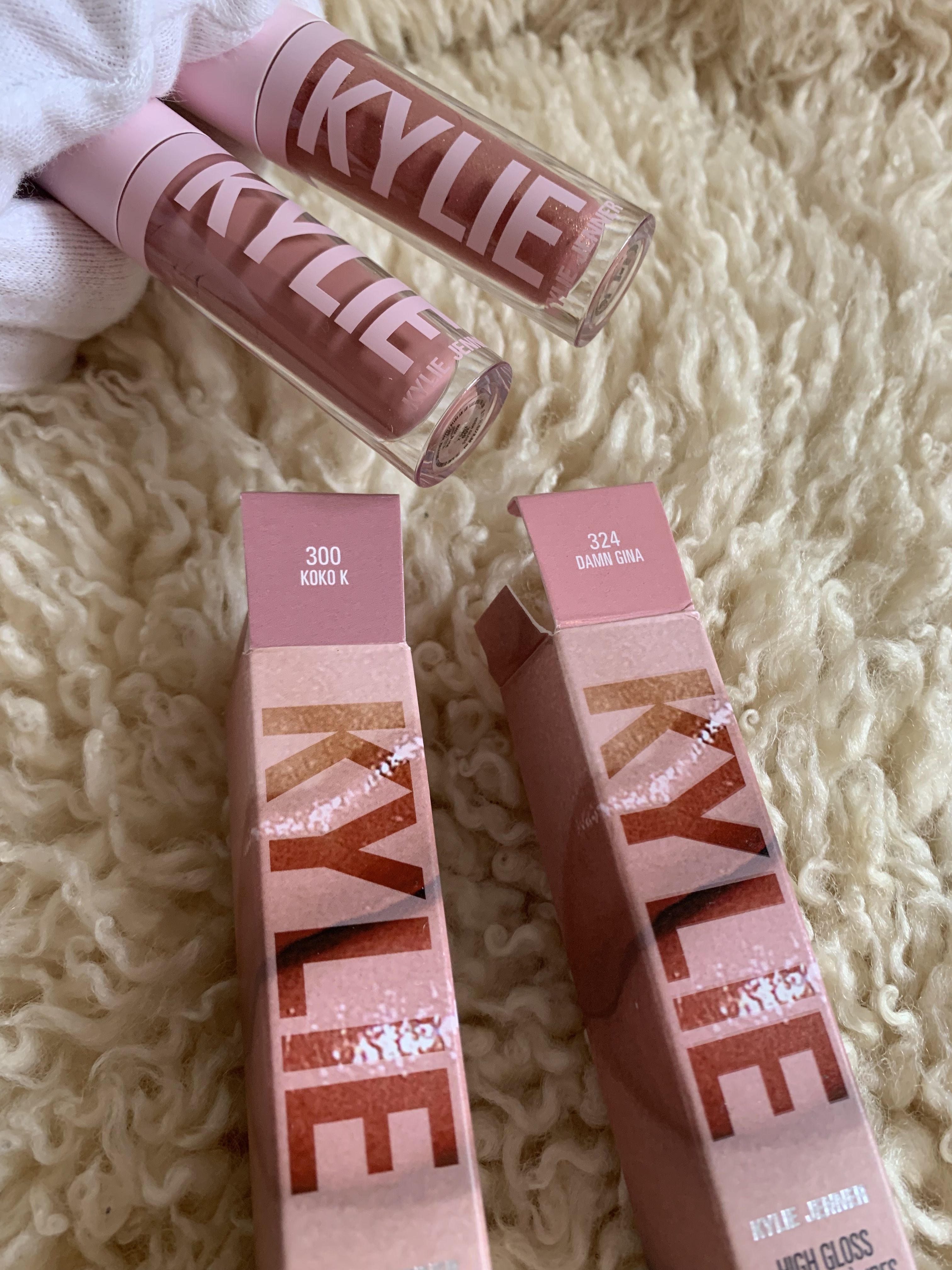 渡辺直美さん絶賛ブランド♪KYLIE COSMETICS ハイグロス (KYLIE