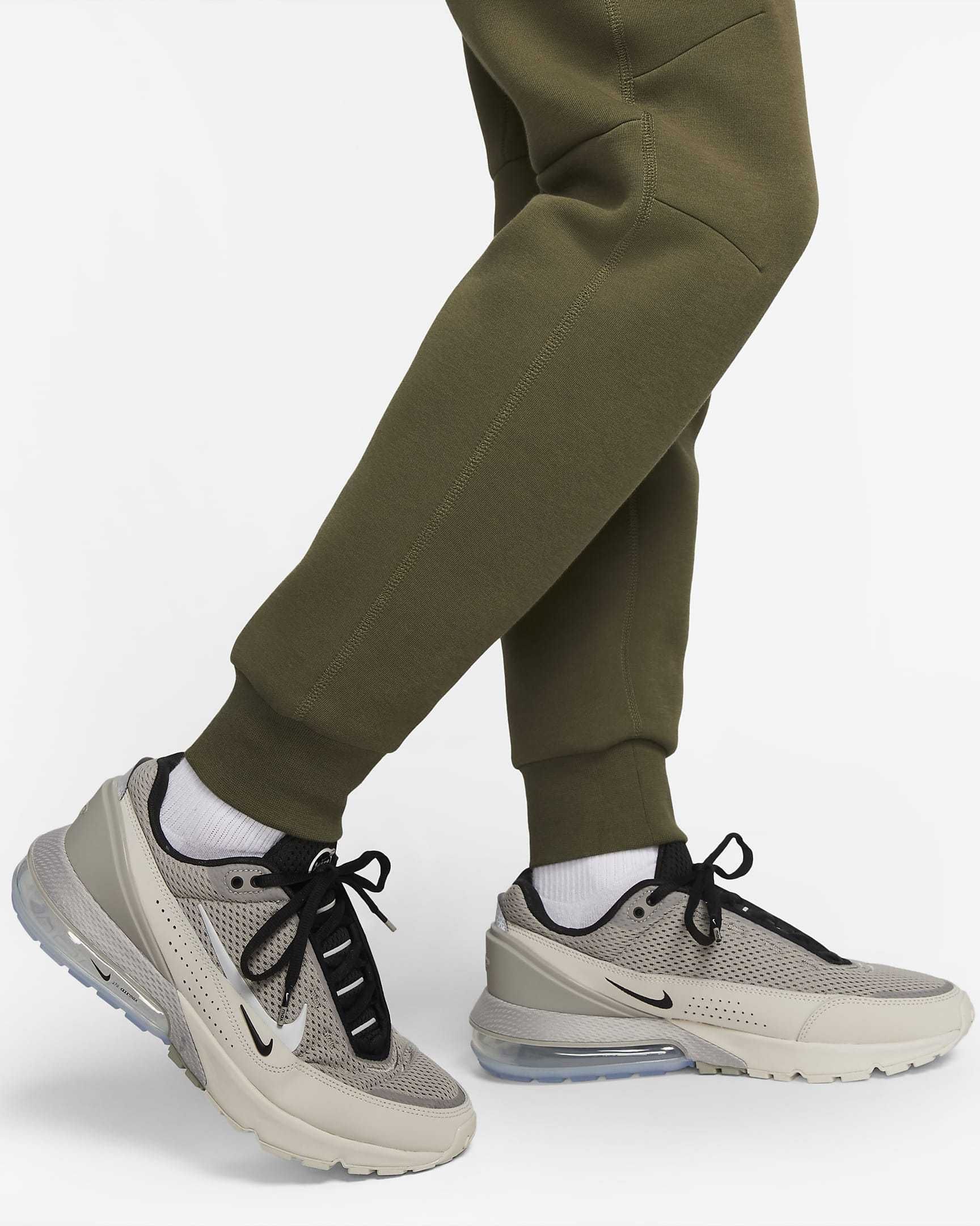 Nike テックフリース レディース セットアップ 早い者勝ち