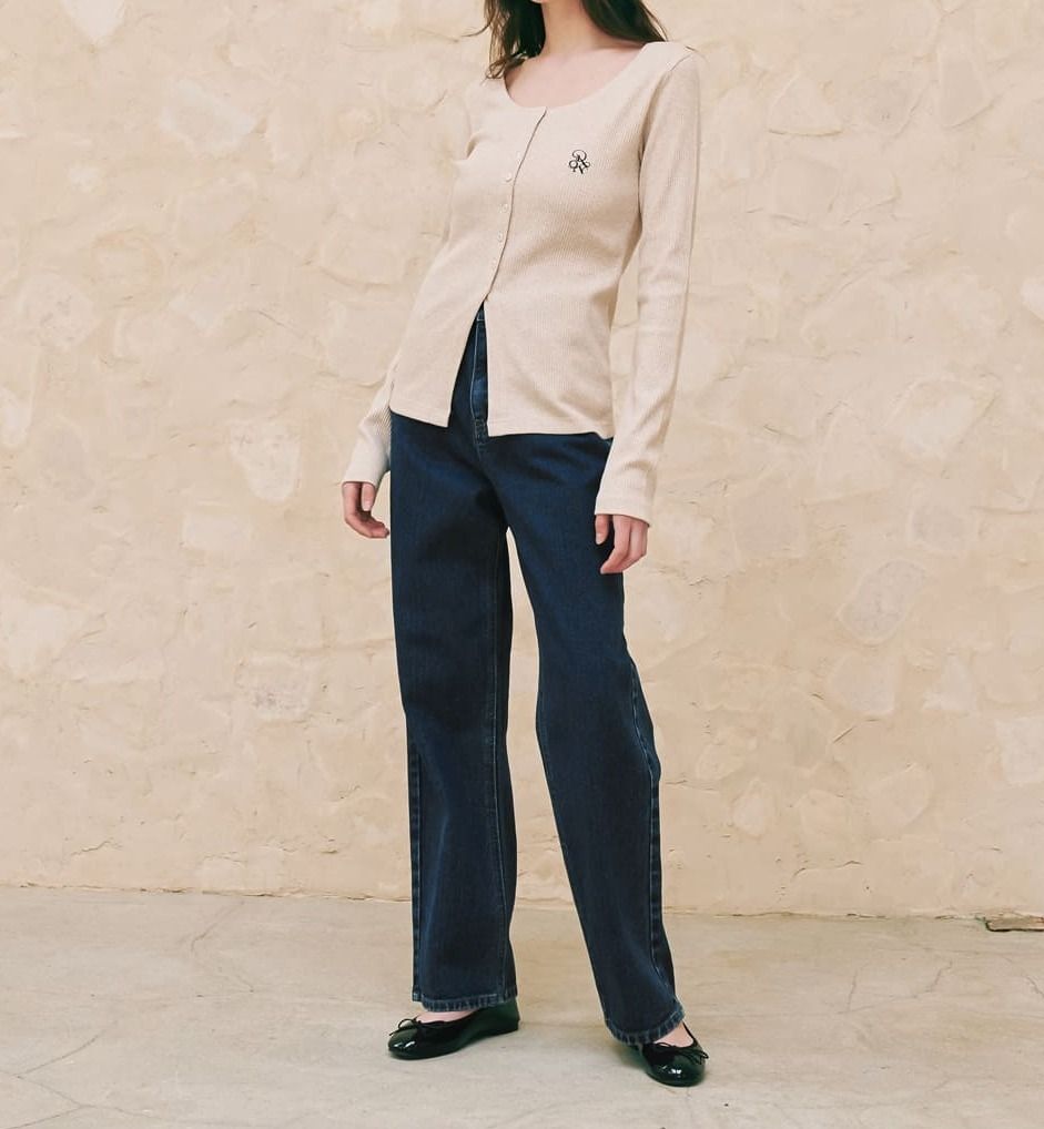 ☆韓国の人気☆【RONRON】☆SLIM BUTTON U NECK LONG SLEEV.E