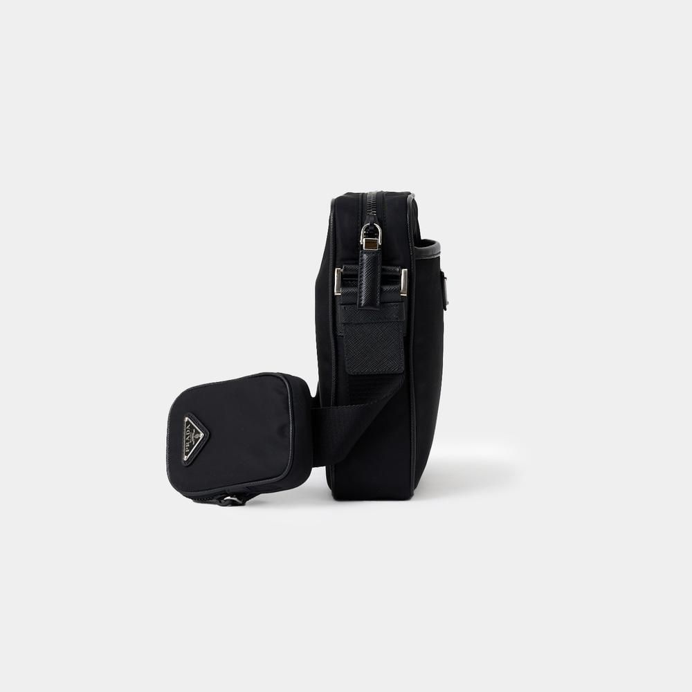 PRADA◆ショルダーバッグ 1BD738 ZOT 関税送料込 関税負担なし☆PRADA メンズ ショルダーバッグ (PRADA