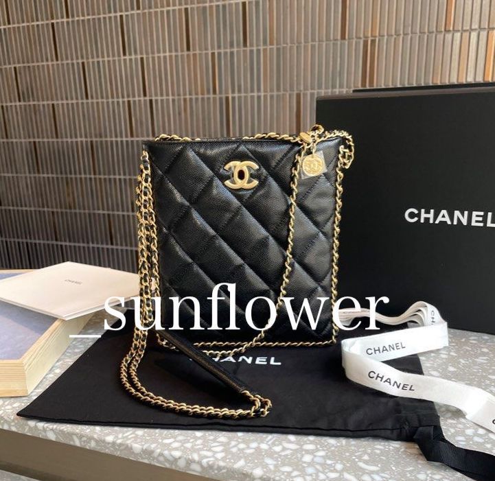 シャネル バケットバッグ キャビアスキン ブラック (CHANEL/ショルダー