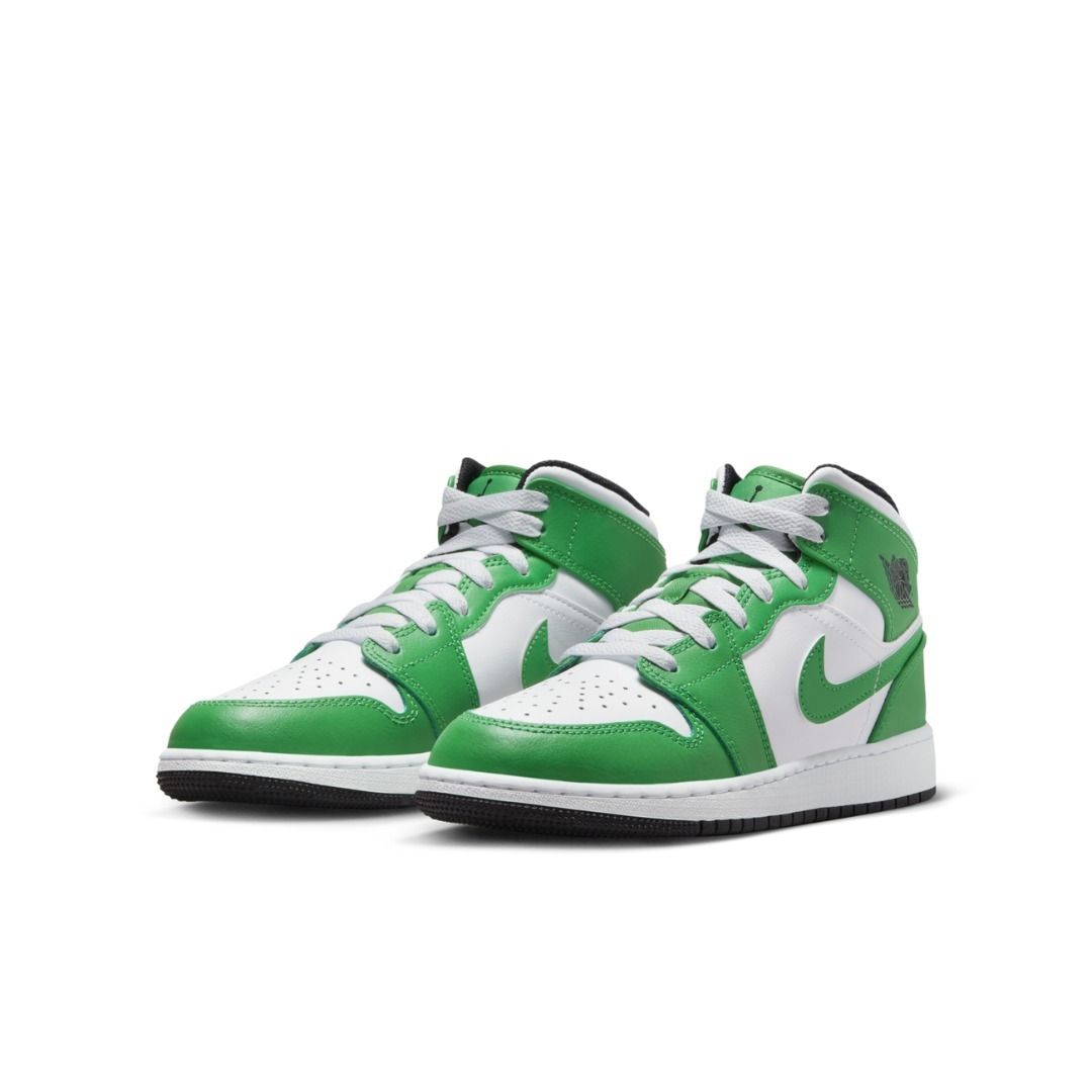 ☆人気【NIKE】☆大人もOK☆AIR JORDAN 1 MID (GS)☆22.5-25cm☆ ☆関税込☆Nike☆大人もOK☆AIR JORDAN 1 MID (GS)☆