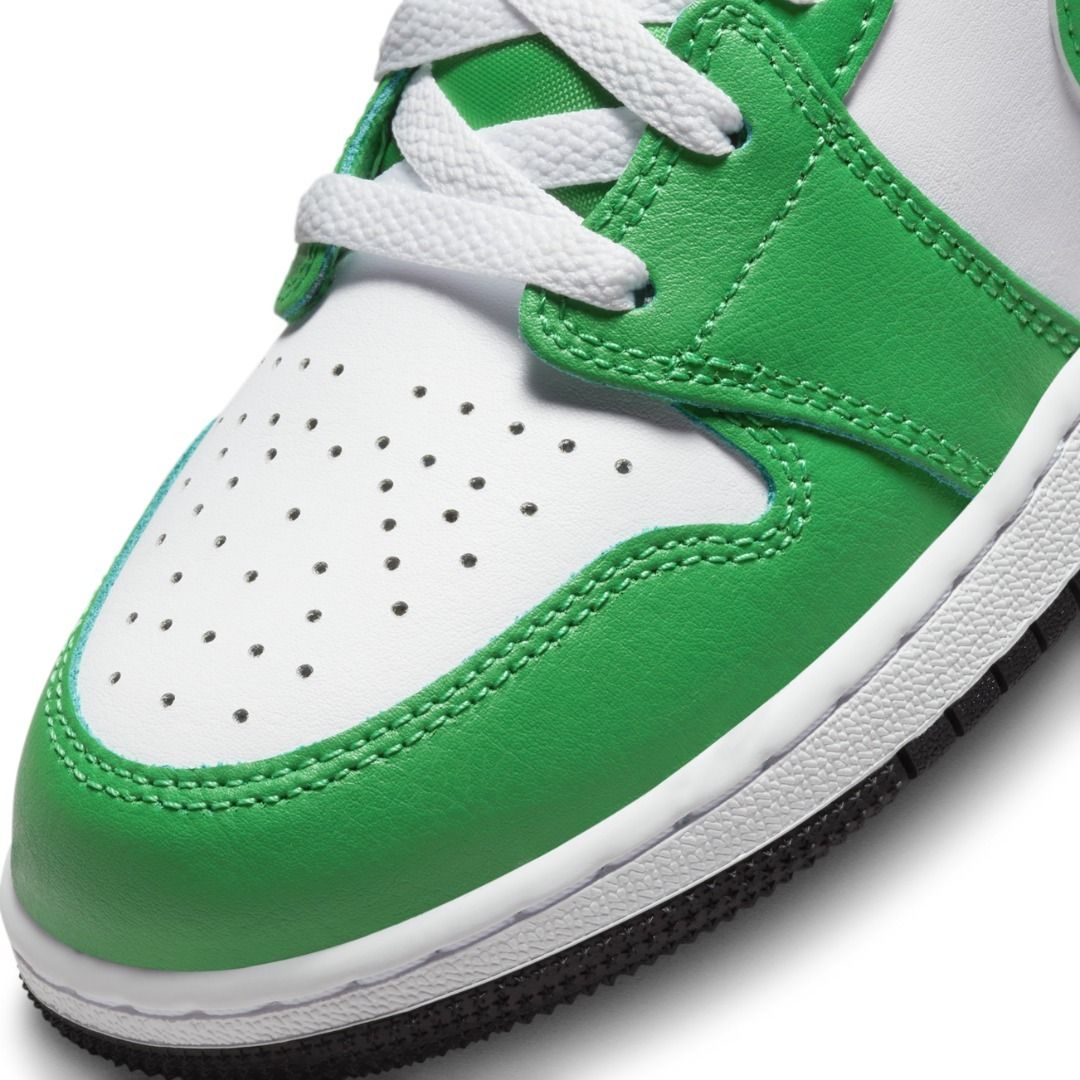 ☆人気【NIKE】☆大人もOK☆AIR JORDAN 1 MID (GS)☆22.5-25cm☆ ☆関税込☆Nike☆大人もOK☆AIR JORDAN 1 MID (GS)☆