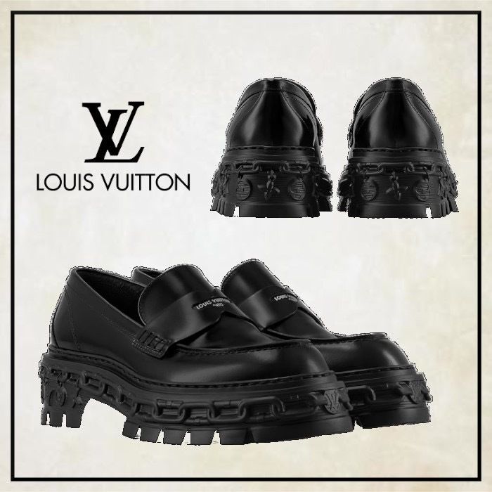 ごつめのソールが◎ LouisVuitton LVレコード・ラインローファー