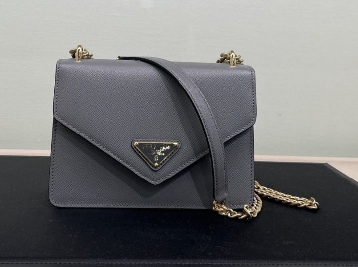 SALE PRADA サフィアーノ チェーンショルダーバッグ 1BD200 (PRADA SALE PRADA サフィアーノ チェーンショルダーバッグ 1BD200 (PRADA