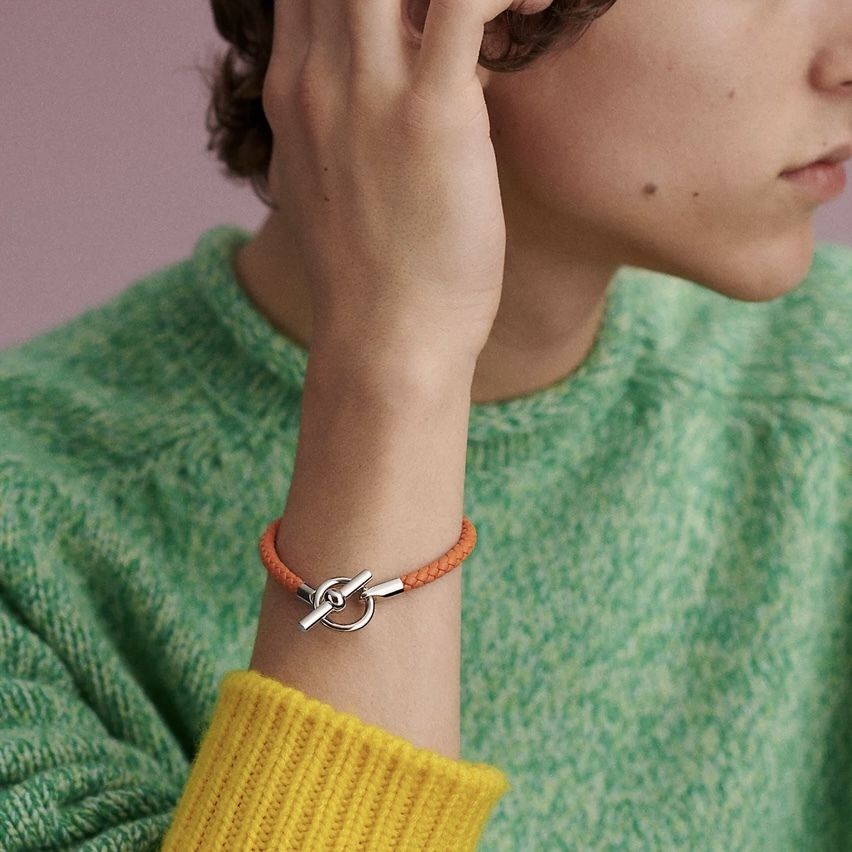ギフトにも☆カラバリ豊富 Hermes Glenan Hブレスレット (HERMES