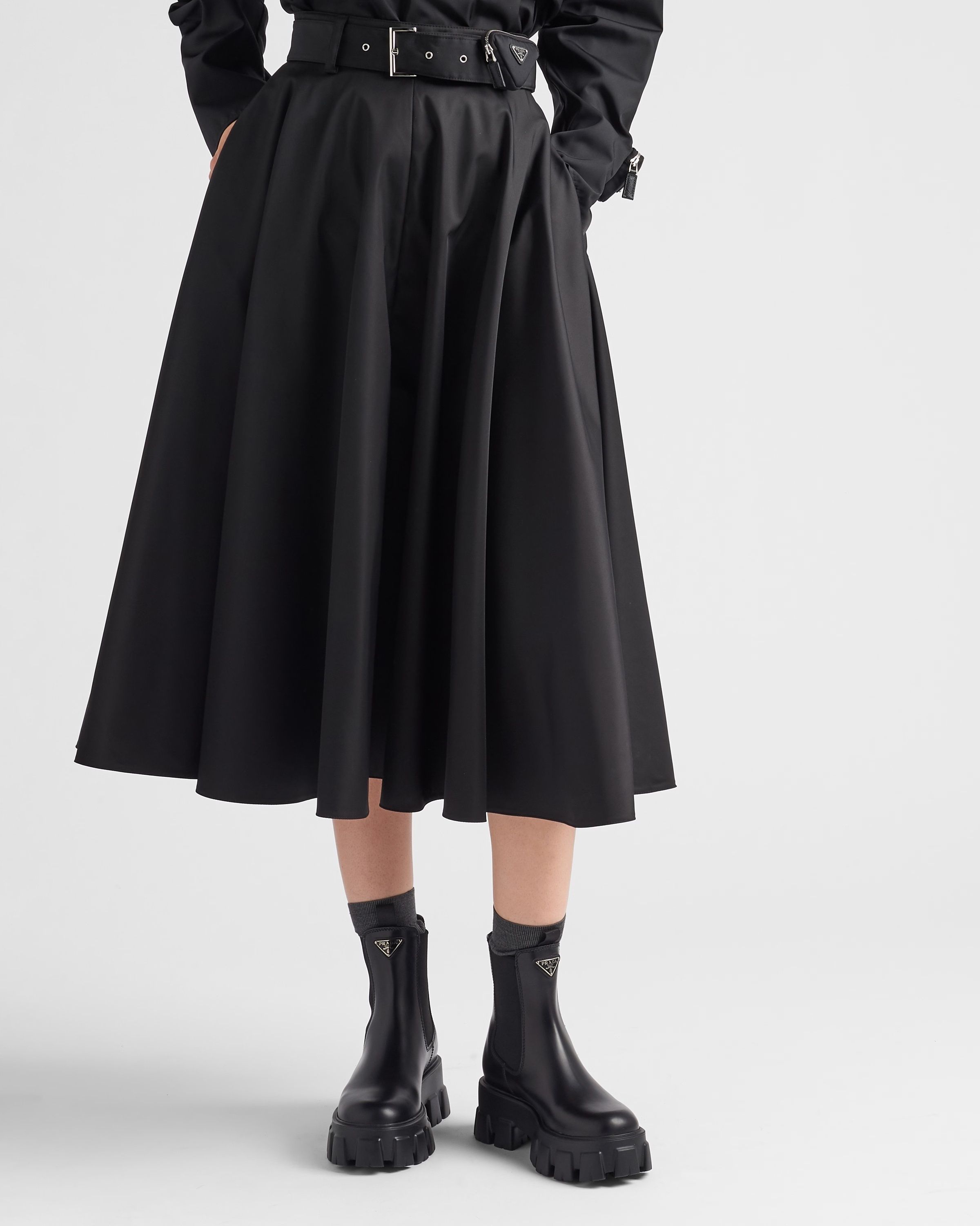 PRADA【入手困難】☆モノリス☆ブラッシュドレザー ブーティー