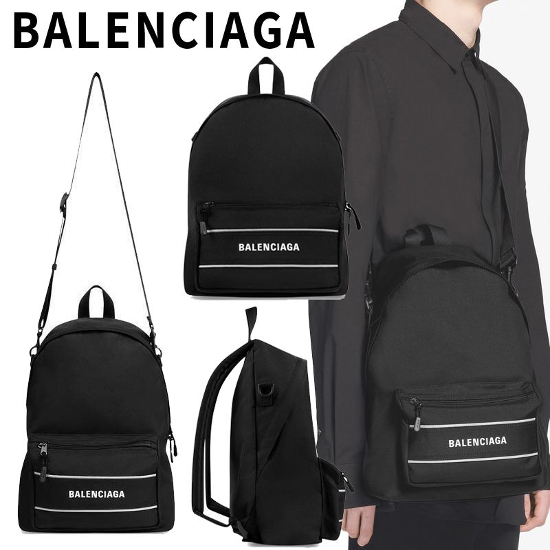 国内直営**BALENCIAGA** SPORT クロスボディバックパック (BALENCIAGA