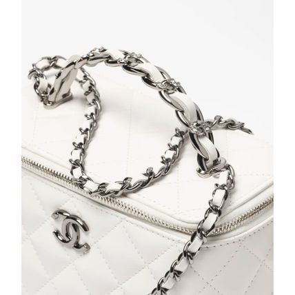 ミラー付きで便利♪】CHANEL バニティバッグ チェーンクラッチ