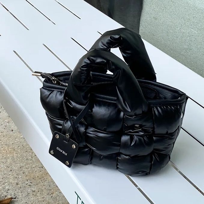 ハンドメイド ピアスバッグ パーティバッグ ミニサイズ