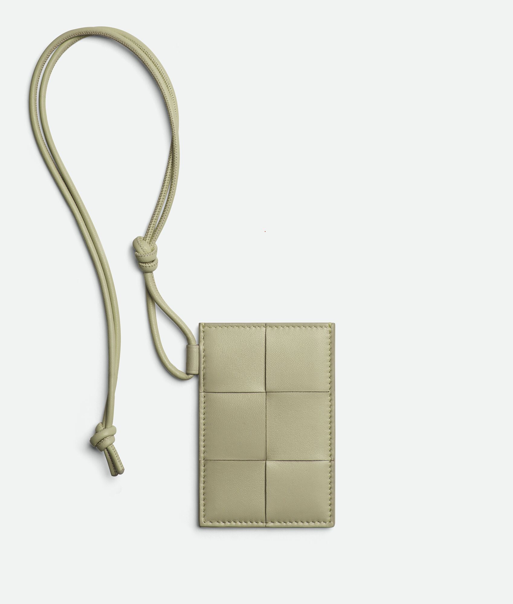 国内即発【BOTTEGA VENETA】カセット バッジホルダー 国内直営 **BOTTEGA VENETA** カセット バッジホルダー (BOTTEGA