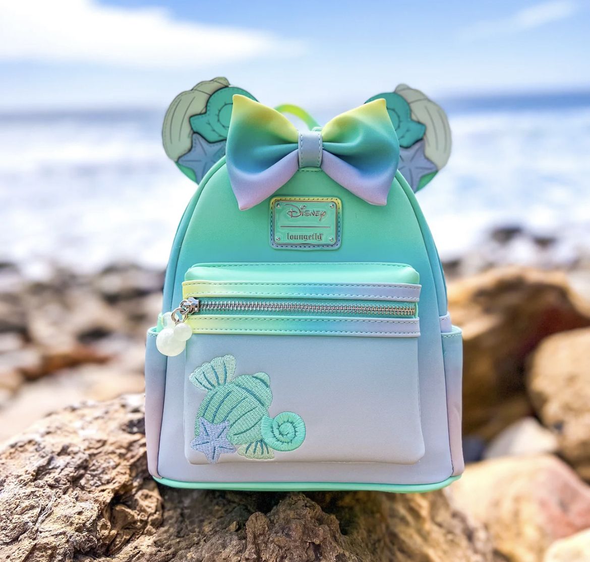loungefly ラウンジフライ ミニー マーメイド リュック (LOUNGE