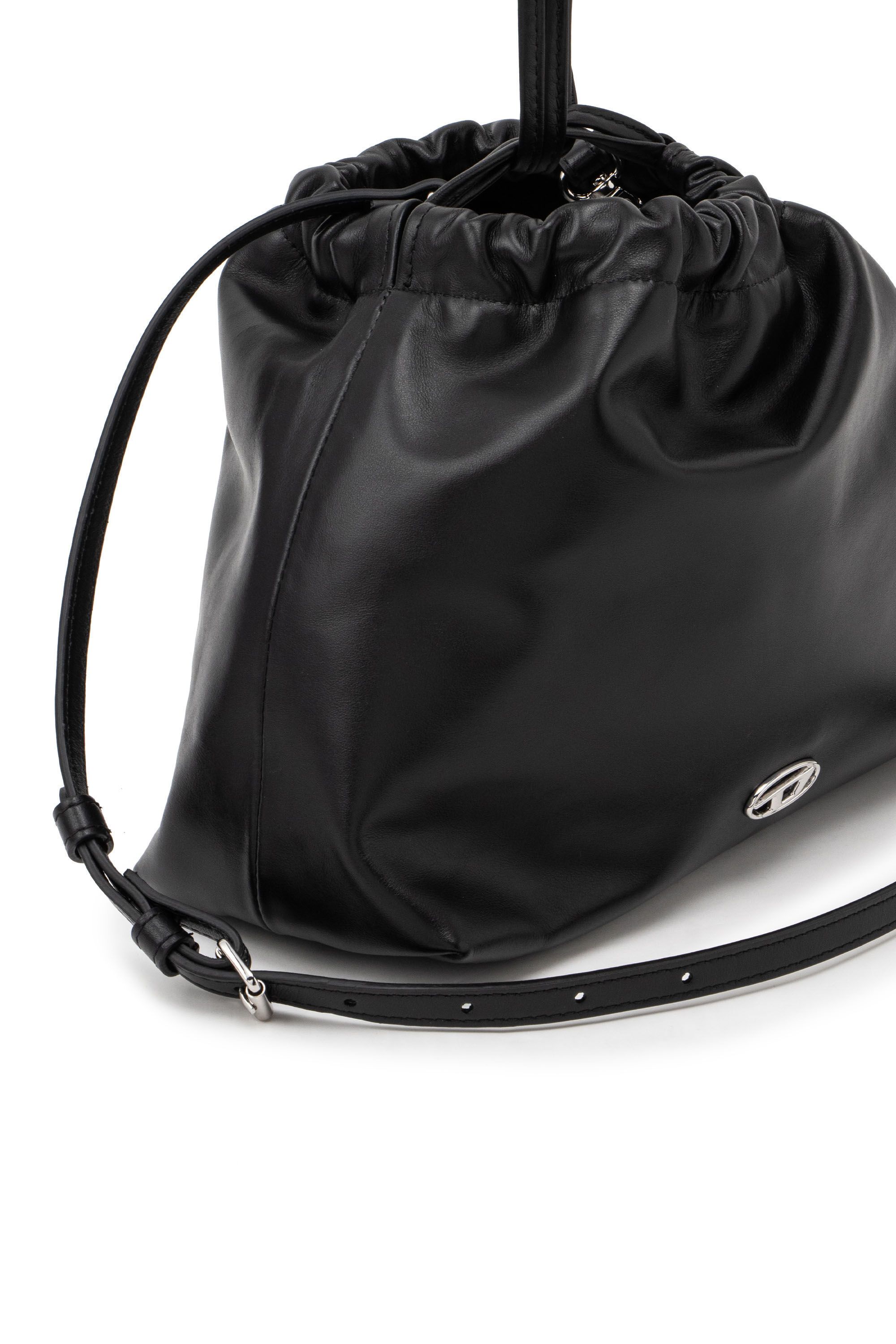 ギフト♪【日本限定★DIESEL】Clou-D Crossbody 巾着バッグ ギフト♪【日本限定☆DIESEL】Clou-D Crossbody 巾着バッグ