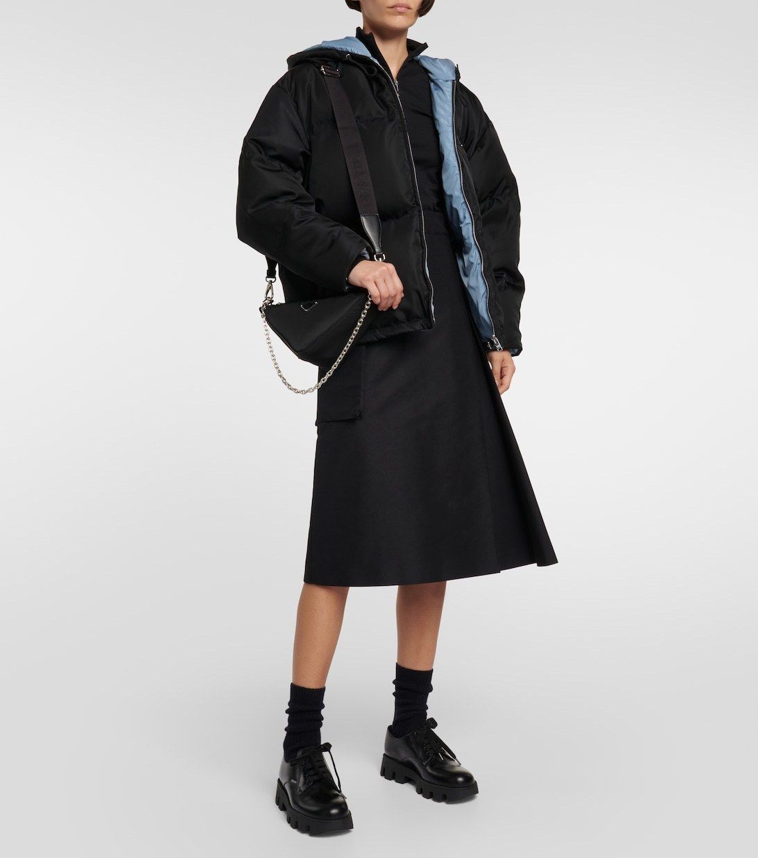 PRADA*ロゴプレート付きバイカラーダウンジャケット PRADA*ロゴプレート付きバイカラーダウンジャケット (PRADA