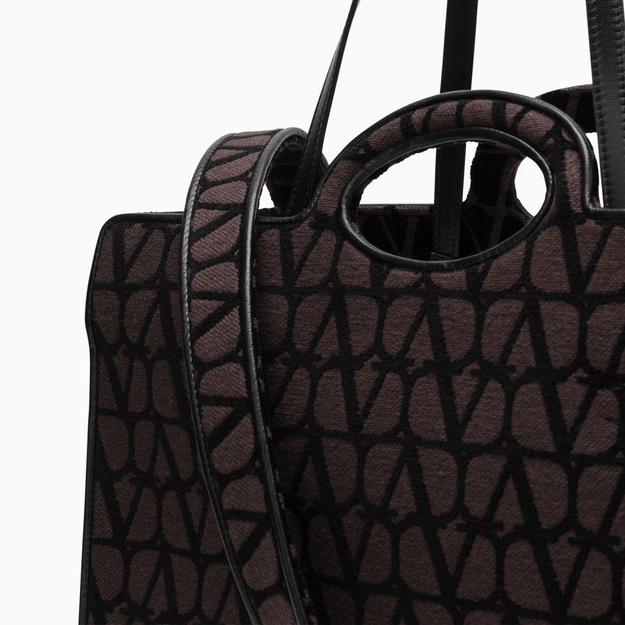 VALENTINO GARAVANI】 ロゴ トートバッグ 関税/送料込