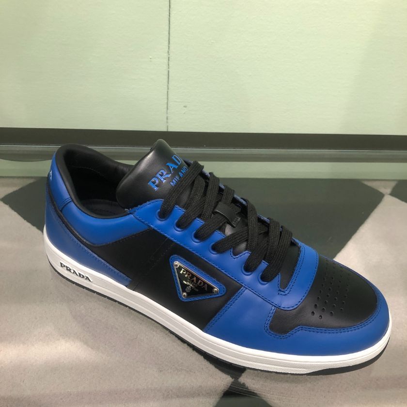 6万取引突破★UPS速達便利用！【PRADA】2EE364 3LJ6_スニーカー 6万取引突破☆UPS速達便利用！【PRADA】2EE364_スニーカー