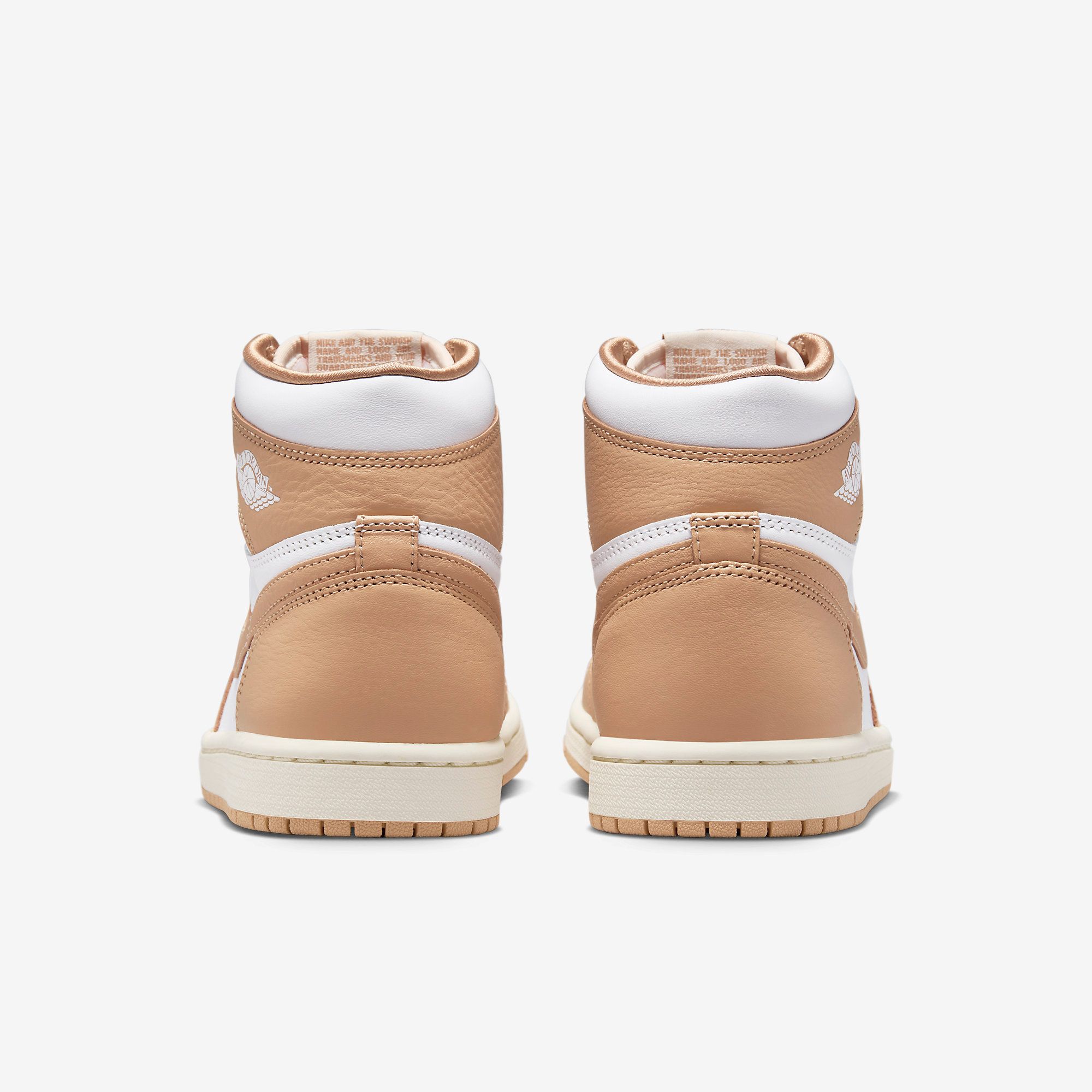 ★NIKE★大人気★W AIR JORDAN 1 RETRO HIGH★追跡可 ☆Nike☆大人気☆AIR JORDAN 1 RETRO HIGH OG 