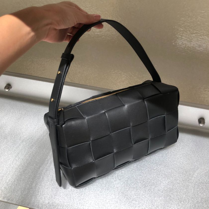 6万取引突破★UPS速達便利用┃BOTTEGA VENETA_729166_バッグ 6万取引突破☆UPS速達便利用┃BOTTEGA VENETA_709417_バッグ