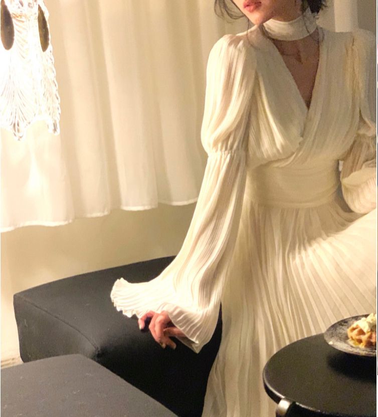 きれいめ ボリューム袖 ワンピース 細見え プリーツ 2色 きれいめ プリーツ ワンピース ドレス ボリューム袖 細見え
