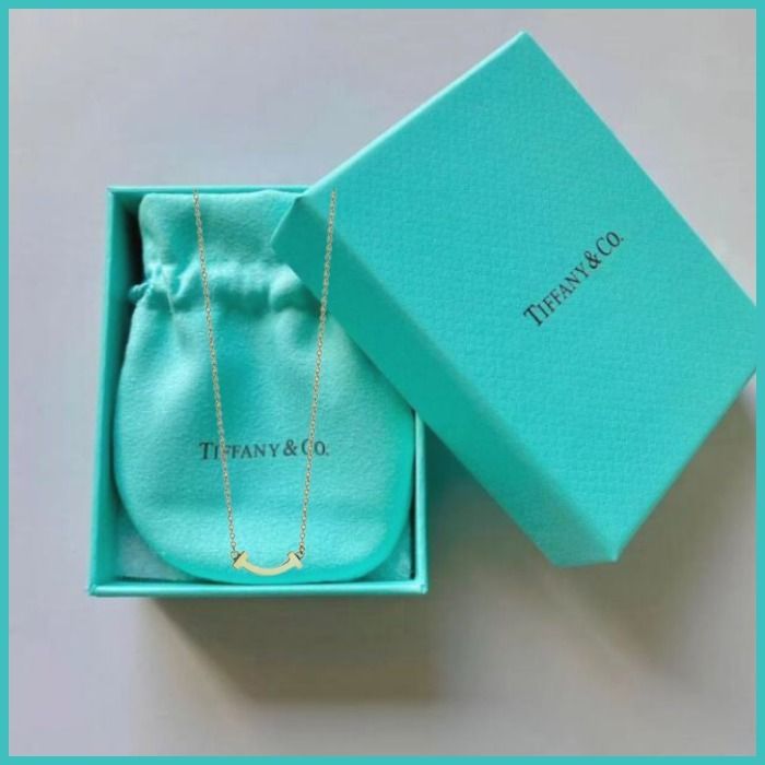 ギフトにも◎【Tiffany&Co】スマイルペンダントミニ18k☆送料込