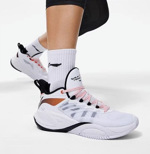 LI-NINGストーム ローカットバスケットボールシューズ (LI-NING