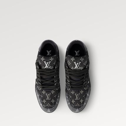 【お洒落かっこいい！】ルイヴィトン★スニーカー デニム LOUIS VUITTON（ルイヴィトン）のデニムスニーカーを販売中