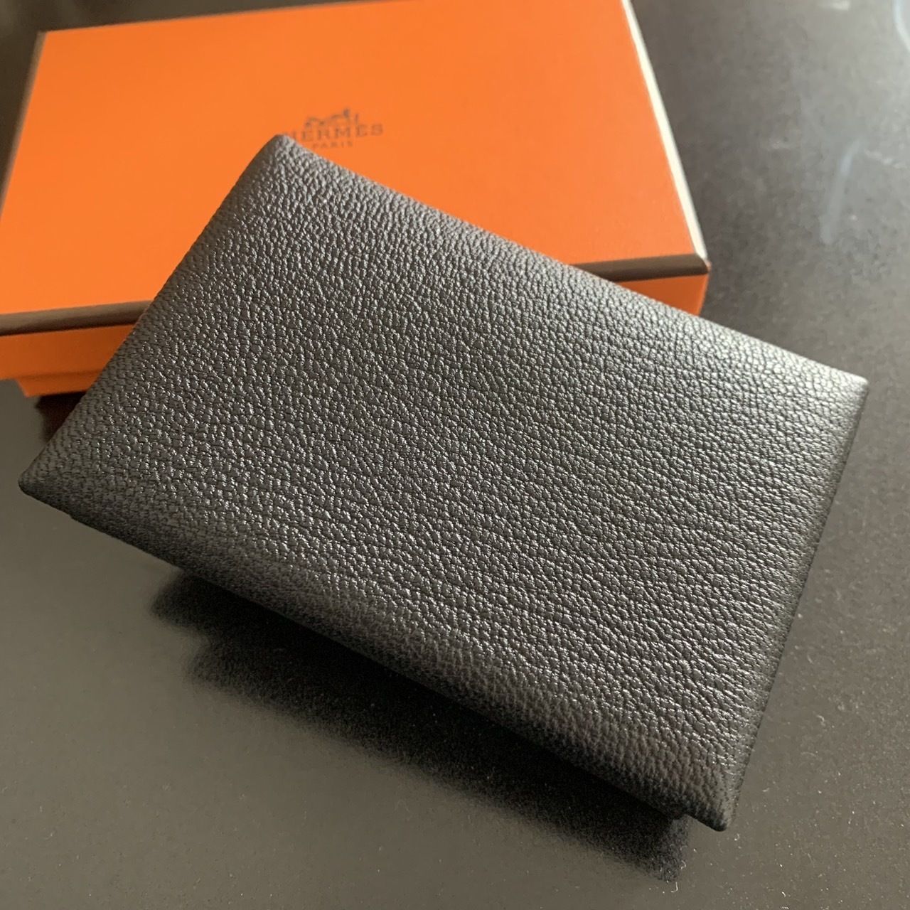 プレゼントに最適】HERMES Calvi Duo Compact カードケース