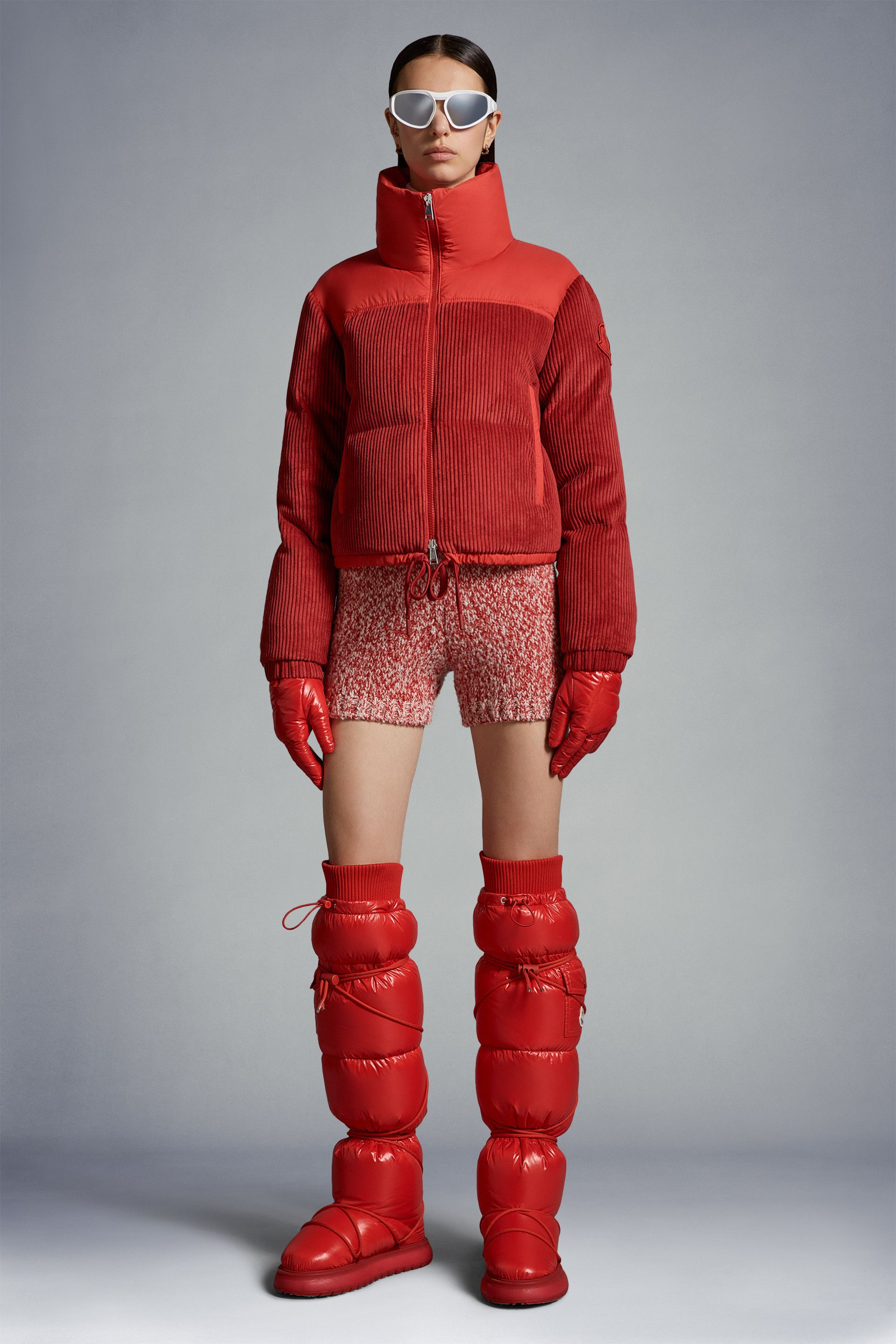 MONCLER】Waitakiショートダウンジャケット コーデュロイ ロゴ