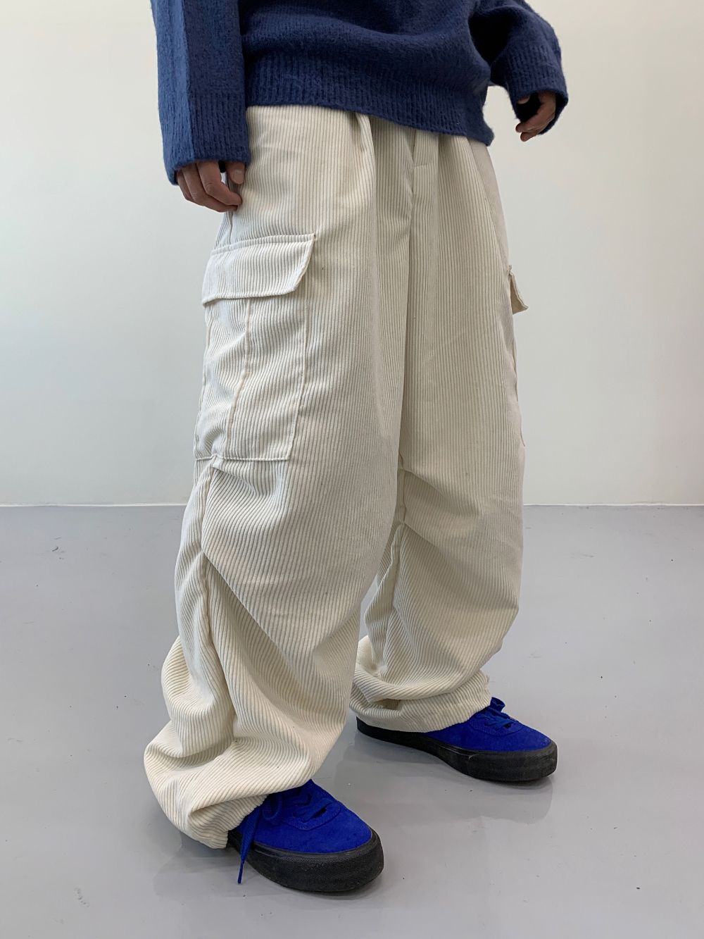 【DISCERNMENT】Unisex Slick Corduroy Cargo Pants DISCERNMENT】Unisex Slick Corduroy Cargo Pants (DISCERNMENT