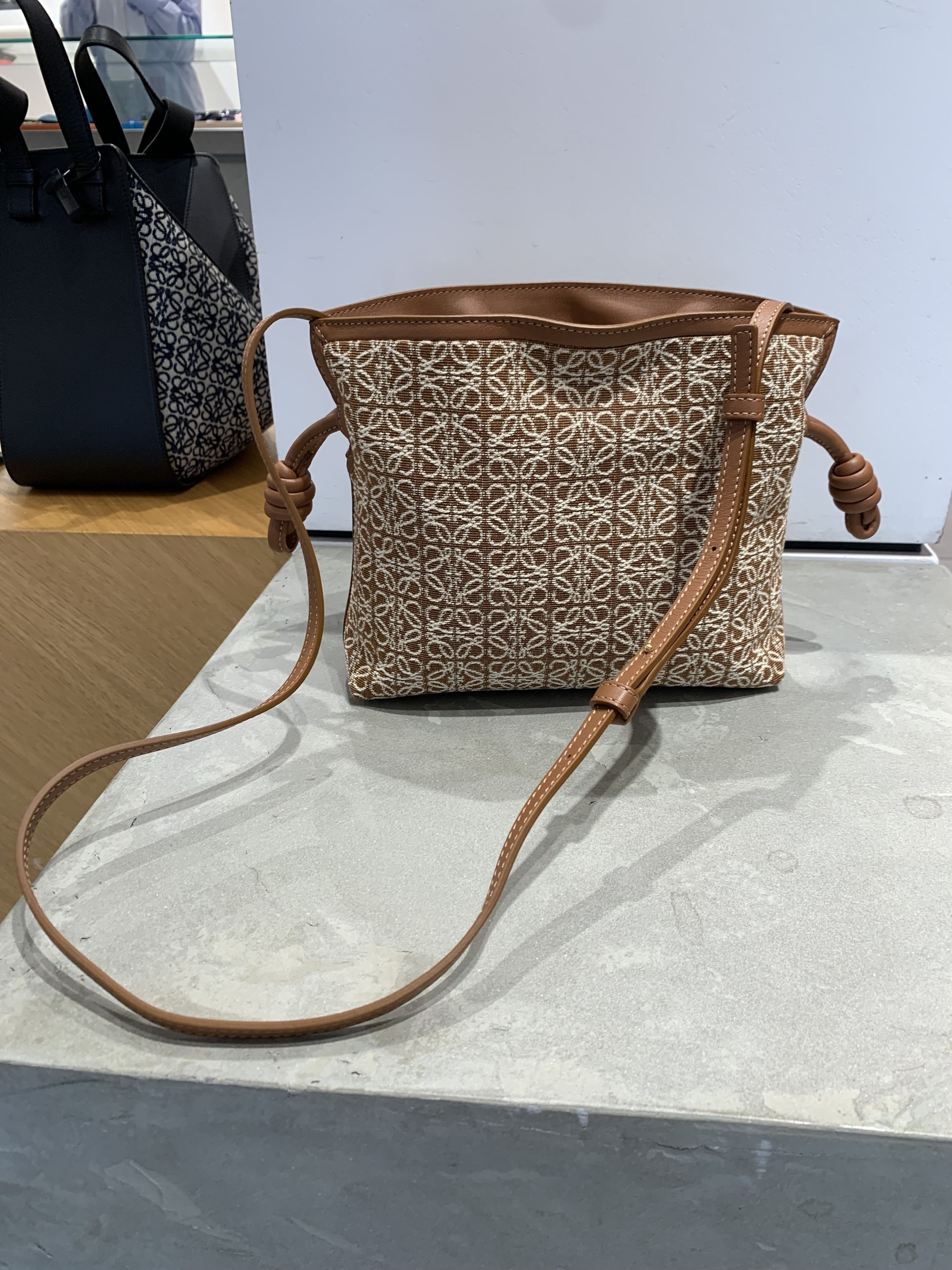 LOEWE〔フラメンコ アナグラム〕0010726933 (LOEWE/ショルダーバッグ