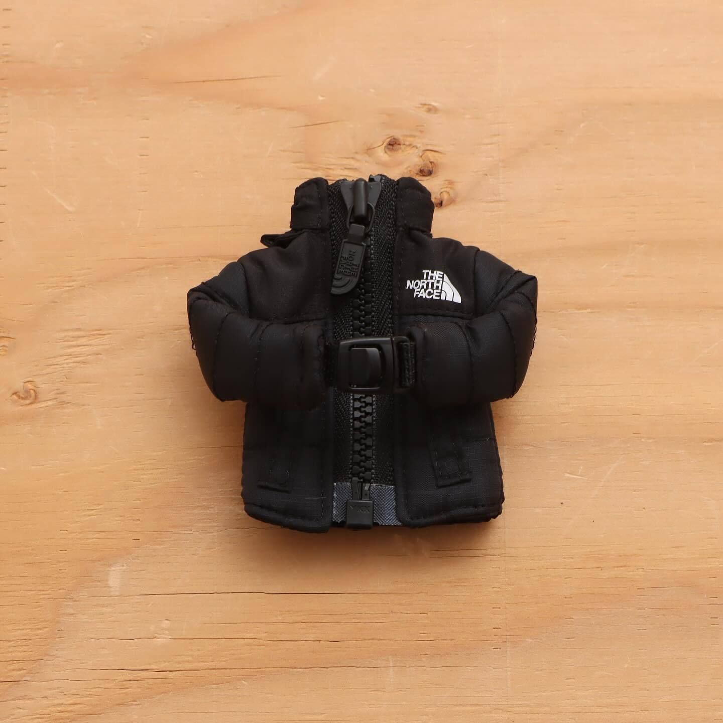 THE NORTH FACE ノースフェイス キーホルダー NUPTSE VEST KEY