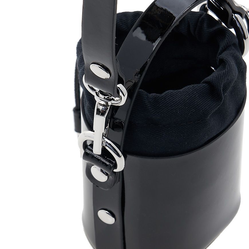 ☆関税込☆Vivienne Westwood★デイジー ミニバケットバッグ★ Vivienne Westwood】送料/関税込 デイジー ミニバケットバッグ