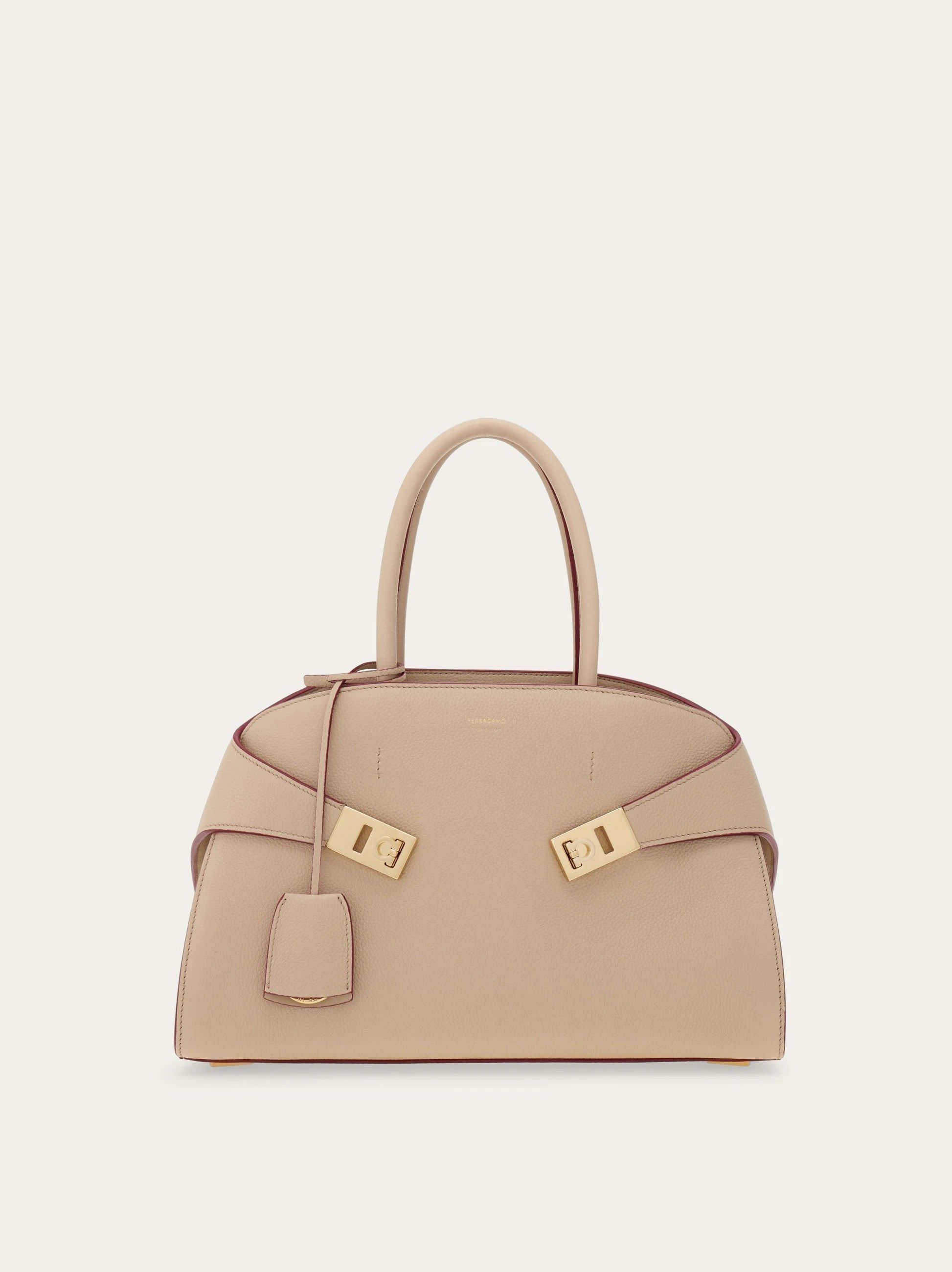 FERRAGAMO フェラガモ ハグ HugM ハンドバッグ 関税込み Salvatore Ferragamo] ハグハンドバッグ(S) (FERRAGAMO