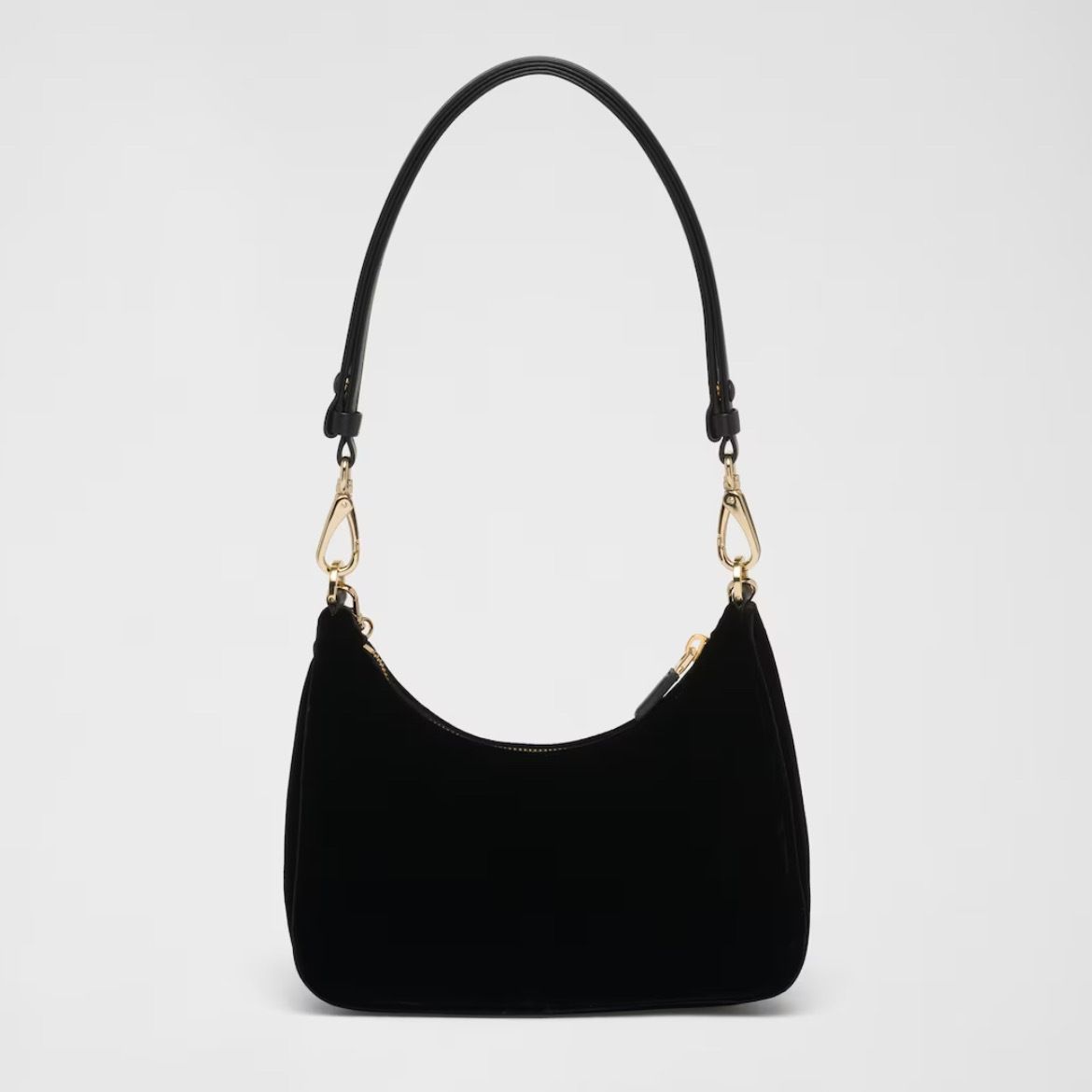【大人気】PRADA◆ベルベット ミニバッグ チェーンストラップ付 大人気】PRADA◇ベルベット ミニバッグ チェーンストラップ付