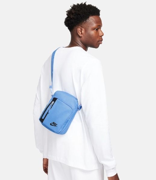 【NIKE】エレメンタル プレミアム ショルダーバッグ \"関税込み\" NIKE】エレメンタル プレミアム クロスボディバッグ(4L) (Nike